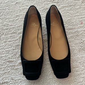Ann Mashburn Black Suede Buckle Shoe 35.5